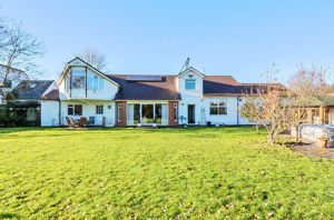 Rear aspect- click for photo gallery